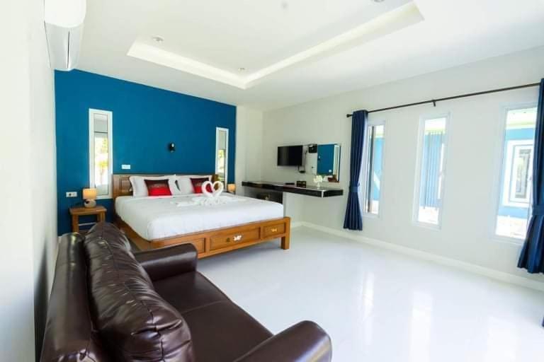 Coco Sea Bangpo Resort Ban Bang Po Bagian luar foto
